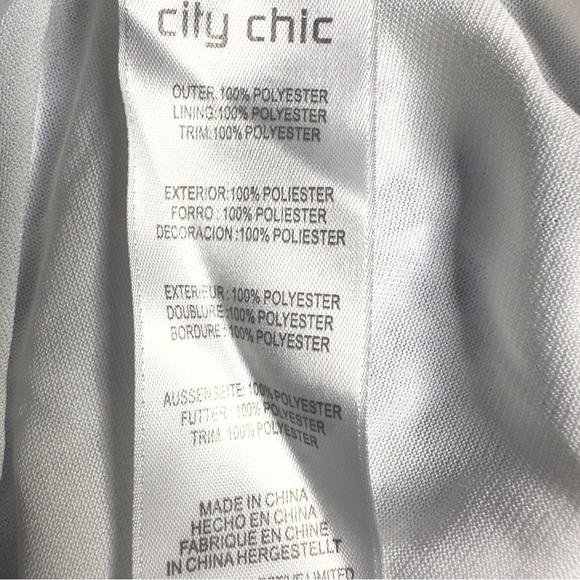 City Chic Bell Flower Dress Size 14 - Picture 4 of 5